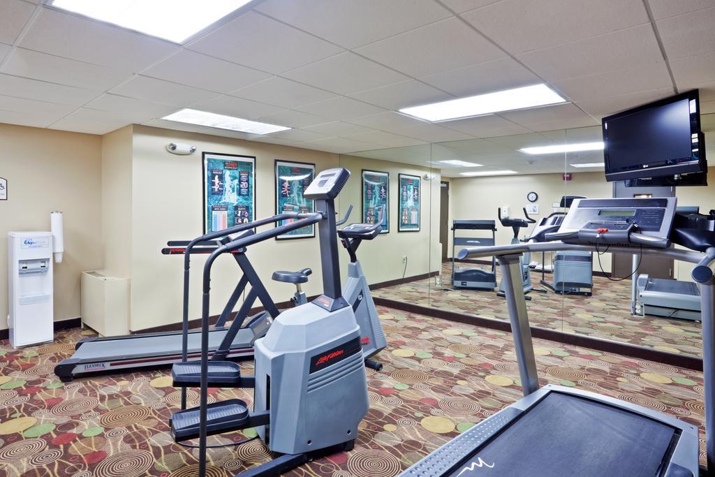 Holiday Inn Olathe Medical Center מתקנים תמונה